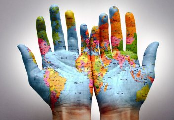 Как зарабатывают маленькие страны: 10 странных способов