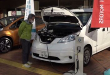 Пластмасса қалдығынан жанармай алудың амалы табылды (видeо)