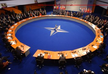 Саудия агрессиясына қарсы Катардың соңғы үмітіне балта шабылды