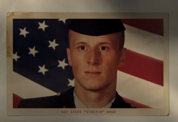 Өзі күзеткен тұтқынның себепкерлігімен исламды қабылдаған түрме қызметкері (видео)