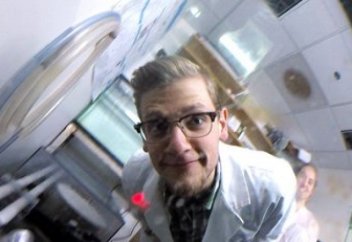 Жануарлар әлемі: Сегізаяқ ғалымды суретке түсірді