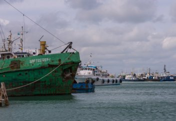 Разные: Рыбачить на Каспии разрешат круглосуточно