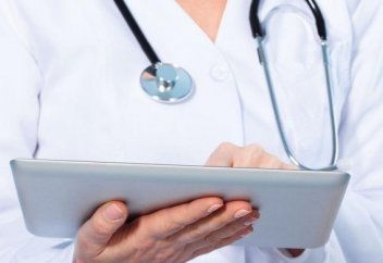 Электронные больничные будут выдавать казахстанцам