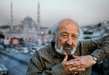 "Стамбұл жанары" дүниеден өтті (фото)