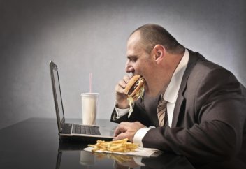 Ученые раскрыли неожиданную опасность ожирения