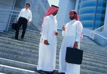 Арабтар өз тілін қалай сақтап қалды?