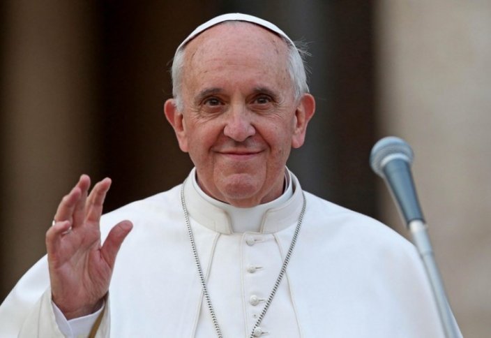 Разное: Папа римский выступил против пожизненного заключения