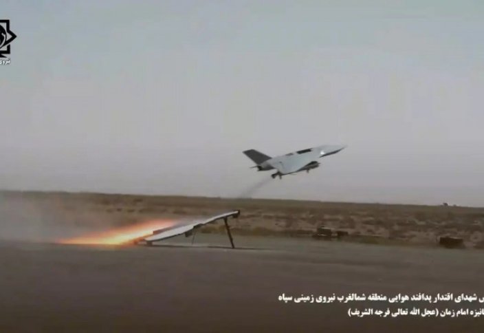 Иран алғаш рет жасырын, реактивті жойғыш дронын ұшырды (видео)