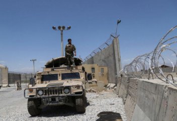 Талибы отвергли идею Трампа передать авиабазу Баграм США