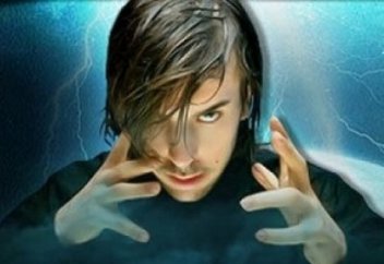 Гипноздалған адам қандай әрекетке баратынын білген халық қорқынышын жасырмады