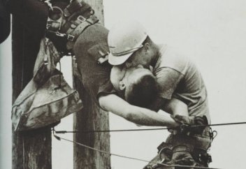 Поцелуй жизни