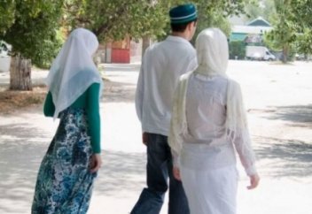 Многоженство или статус "токал"