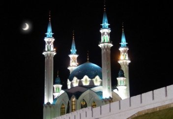 ҚАРИЯҒА ОРАЗА ҰСТАТҚАН АЛМА АҒАШЫ