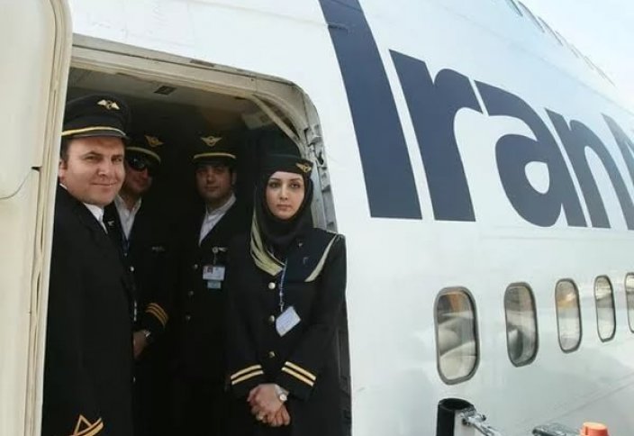 Впервые авиакомпания Ирана наберет женщин-пилотов