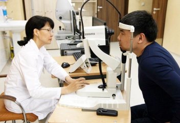 Казахстанцы переплачивают за медицинские услуги больше, чем рекомендует ВОЗ