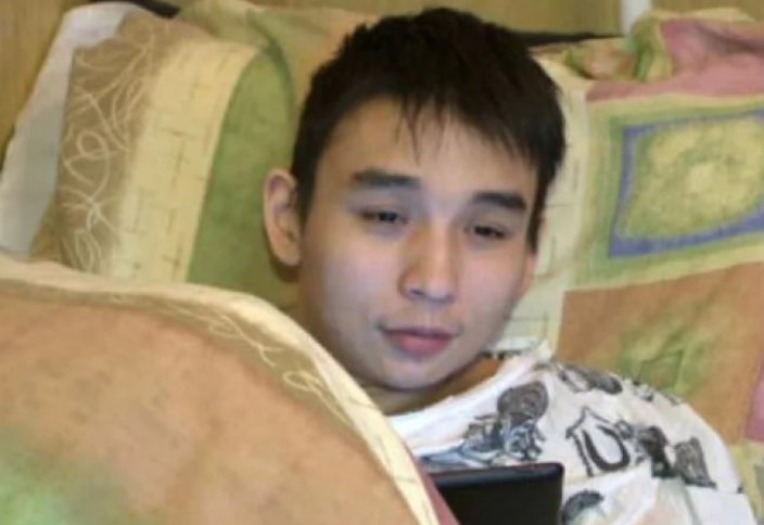 Парализованный карагандинец отдал на благотворительность 5,5 млн тенге, собранные ему на реабилитацию