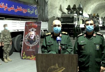 Парсы шығанағында жерасты зымыран базасы (видео)