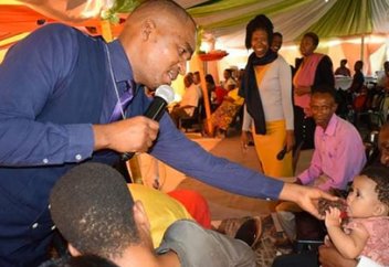 Священник убил и съел собаку на глазах прихожан