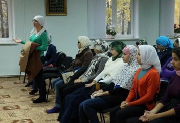 Медресе шәкірті әнұранды мойындамайтын болып шықты