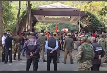 Такое с мусульманами в первый раз