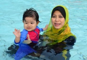 Байырғы христиан әрі зайырлы елде ұл балалар мен қыздарға бөлек хауыз салады