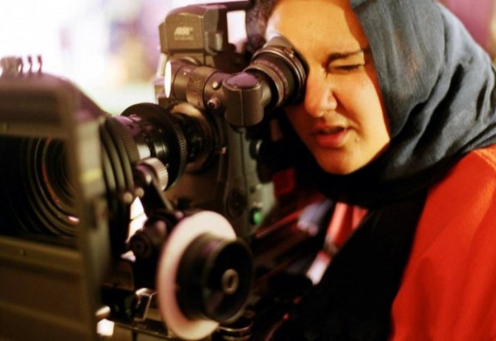 Первый американский режиссер в хиджабе