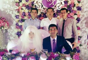 Глава Узбекистана выступил против пышных свадеб (ВИДЕО)