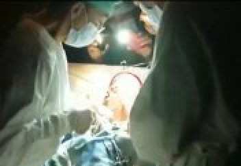 Мобильные телефоны спасли жизнь (видео)