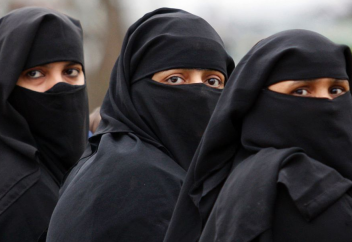 Тарихи бетбұрыстан саудиялық әйелдер қуаныштан жылады