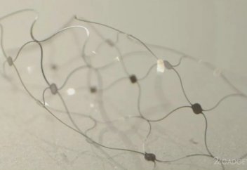 Нейропротез сынақтан өтіп жатыр (видео)