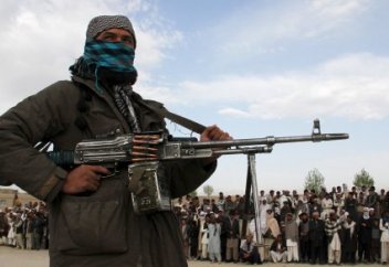 Противостояние боевиков друг другу в Афганистане