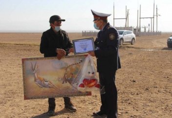 Разные: Фермера, приручившего джейрана, хотели судить, но в итоге наградили