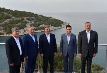 Түркітілдес елдердің басшылары Бодрумда бас қосты