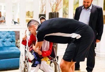 Роналду грозит 99 ударов плетьми за нарушение закона Ирана