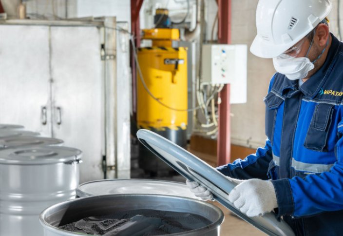 Казахстан - лидер по добыче урана в мире. Опасно ли это?