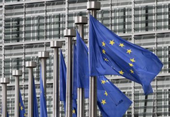 Разное: Европа погрязла в долгах