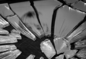 Параллельная вселенная. Как зеркало помогает в создании оптических иллюзий (видео)