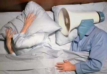 Ұйықтап жатып сөйлеудің себебі неде?