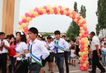 В Узбекистане полная отмена выпускных вечеров