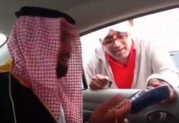 Дубайдағы кәсіпқой қайыршылар қанша табады? (видео)