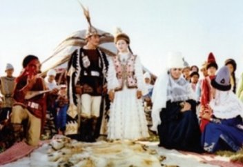 ӘР ДӘСТҮРІМІЗДІ "ХАРАМҒА" БАЛАСАҚ, НЕМІЗ ҚАЛАДЫ?