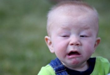 ЗАЧЕМ ПРОИЗНОСЯТ "АЛЬХАМДУЛИЛЛЯХ" ПОСЛЕ ЧИХАНИЯ?