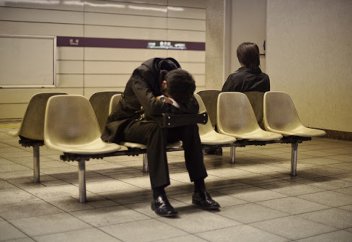 Азия елі ұйқы режимінің бұзылуынан жылына 6 млрд доллардан аса шығын көреді