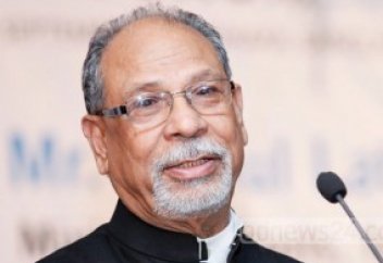 Қажылықты «бос уақыт өткізу» деп атаған министр қызметінен шеттетілді