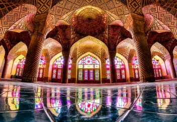 НАСЫР ӘЛ-МҮЛІК МЕШІТІ (ФОТО+ВИДЕО)