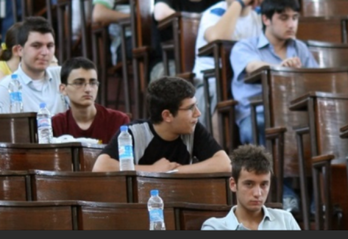 В Узбекистане отменили заочное обучение с 2025 года