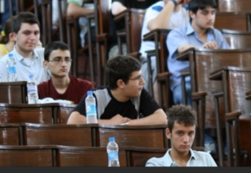 В Узбекистане отменили заочное обучение с 2025 года