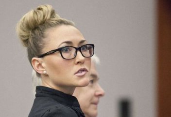 Оқушыларын арсыздыққа  азғырғаны үшін тағы бір мұғалім айыпты деп танылды