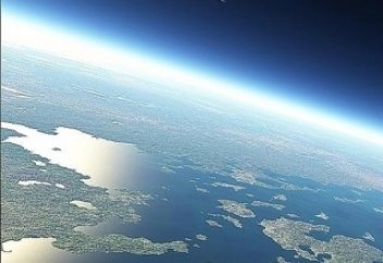 Өз есімін әлемге ойып тұрып жазған Раббым!!!