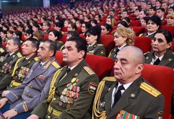 Разное: В мусульманской стране исчезнут сержанты, капитаны и полковники